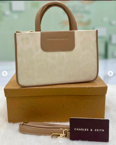 CHARLES & KEITH